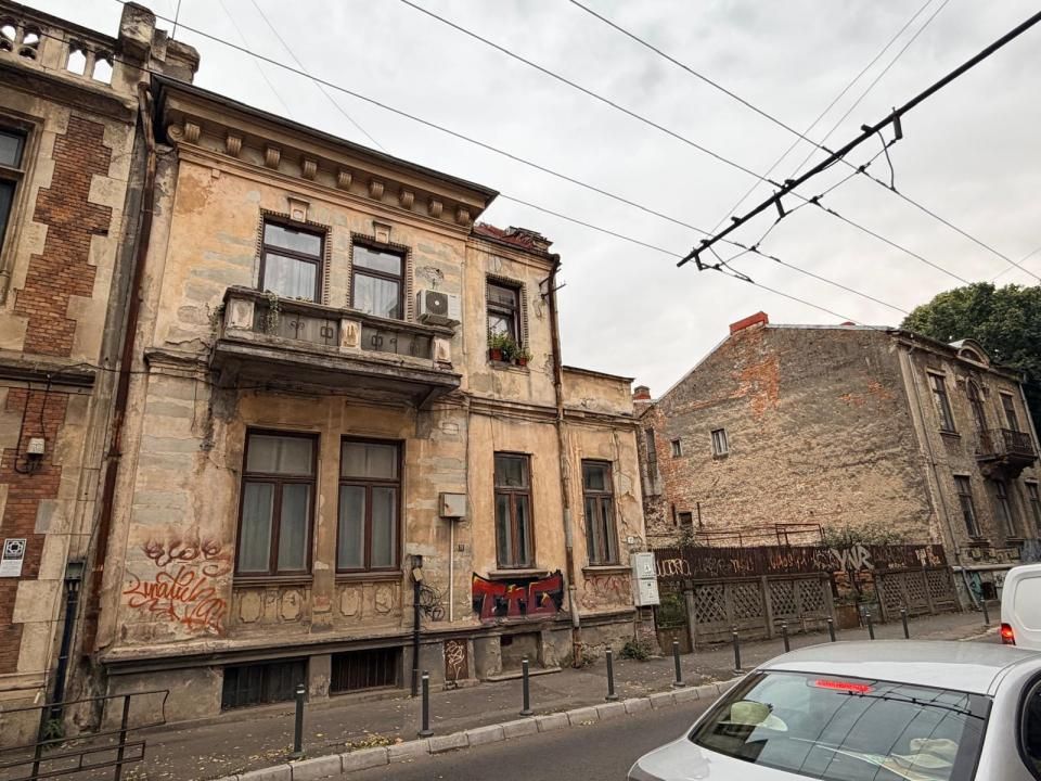 Vanzare D+P+1+Pod | Romana - Lascar Catargiu | – fotografia 1 din 18