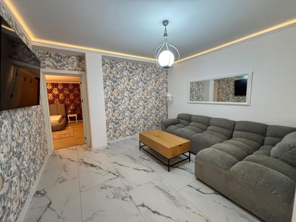 Casa P+1, 191 mp utili, 400 mp teren, cartier Romanesti, zona Unitatea Militara – fotografia 1 din 15