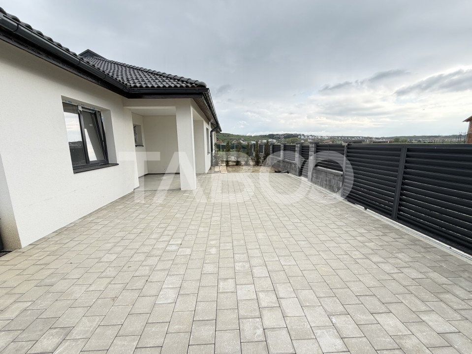 Casa individuala pe un singur nivel 479 mp teren Cristian Sibiu – fotografia 3 din 22