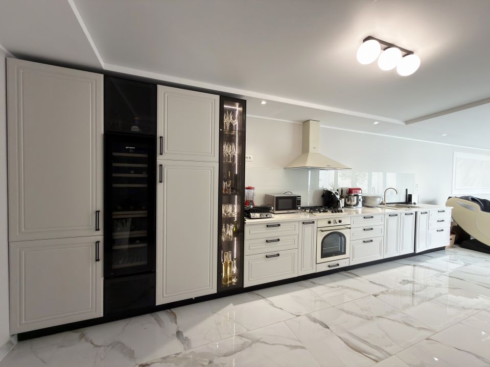 Cumpăna -Vilă nouă P+1 cu 4 camere-Complet mobilată și utilată-Design modern – fotografia 7 din 20