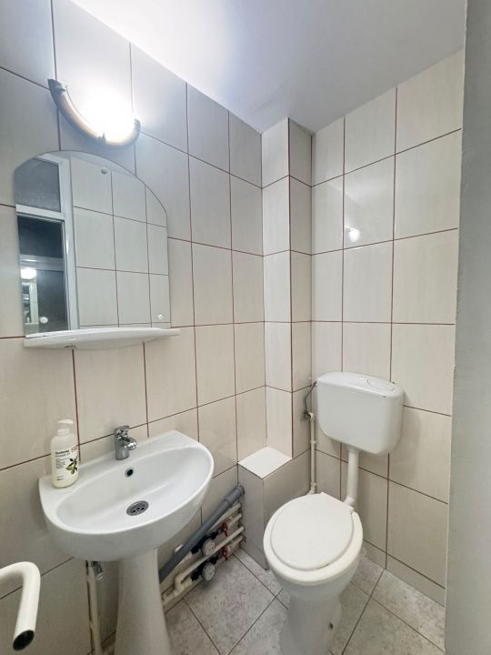 Apartament 3 camere de vânzare în zona Tomis III – fotografia 6 din 10