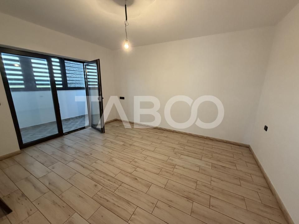 Casa individuala 5 camere 3 bai garaj 497 m teren liber Sat Sercaia – fotografia 11 din 18