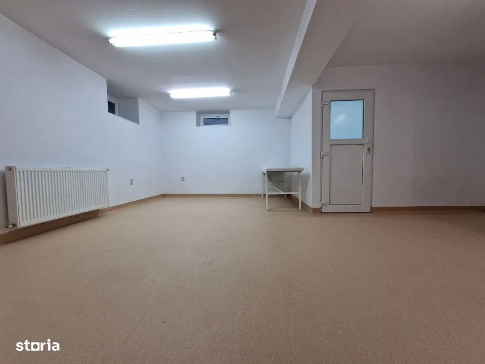 Închiriere spațiu comercial, 120 mp., Andrei Mureșanu, 1500 EUR – fotografia 11 din 13