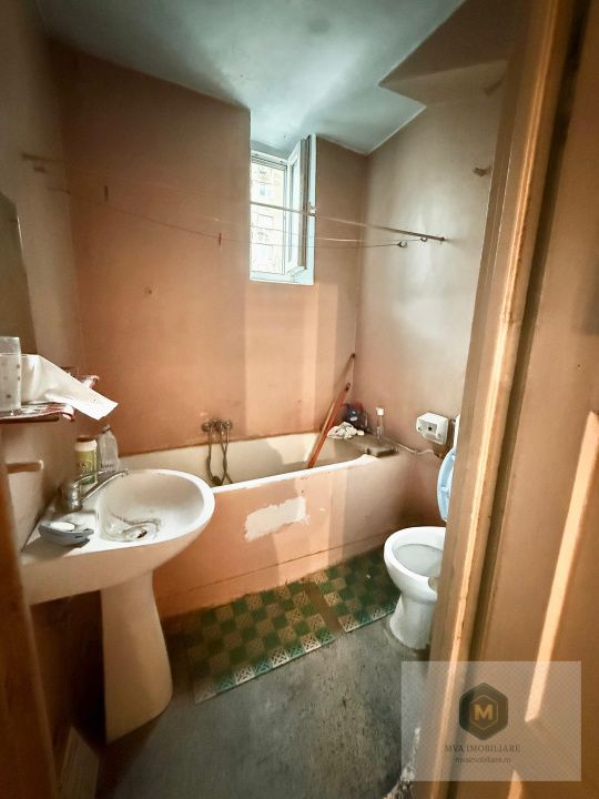 Metrou Lujerului - ap. 3 camere - necesita renovare completa – fotografia 11 din 21