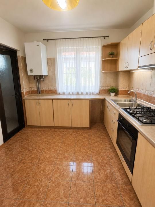 Duplex 6 dormitoare, teren 997 mp | Prundu Mic | Apartament + diferență – fotografia 8 din 13