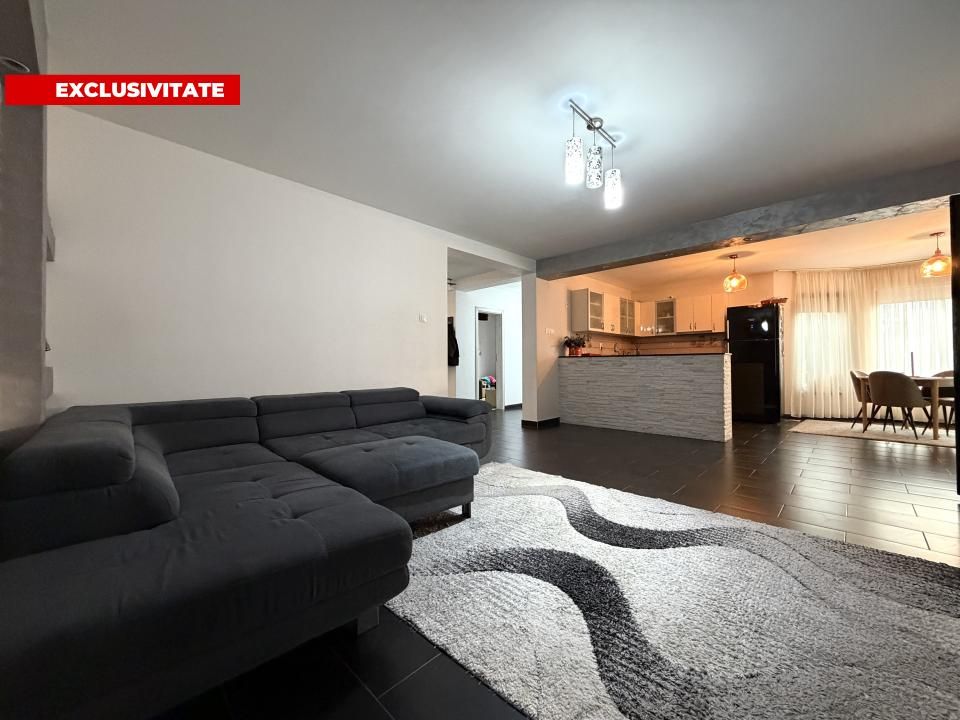 Casa Individuală,160mp utili, 576mp teren, 5 camere,mobilat-Sanandrei – fotografia 3 din 24
