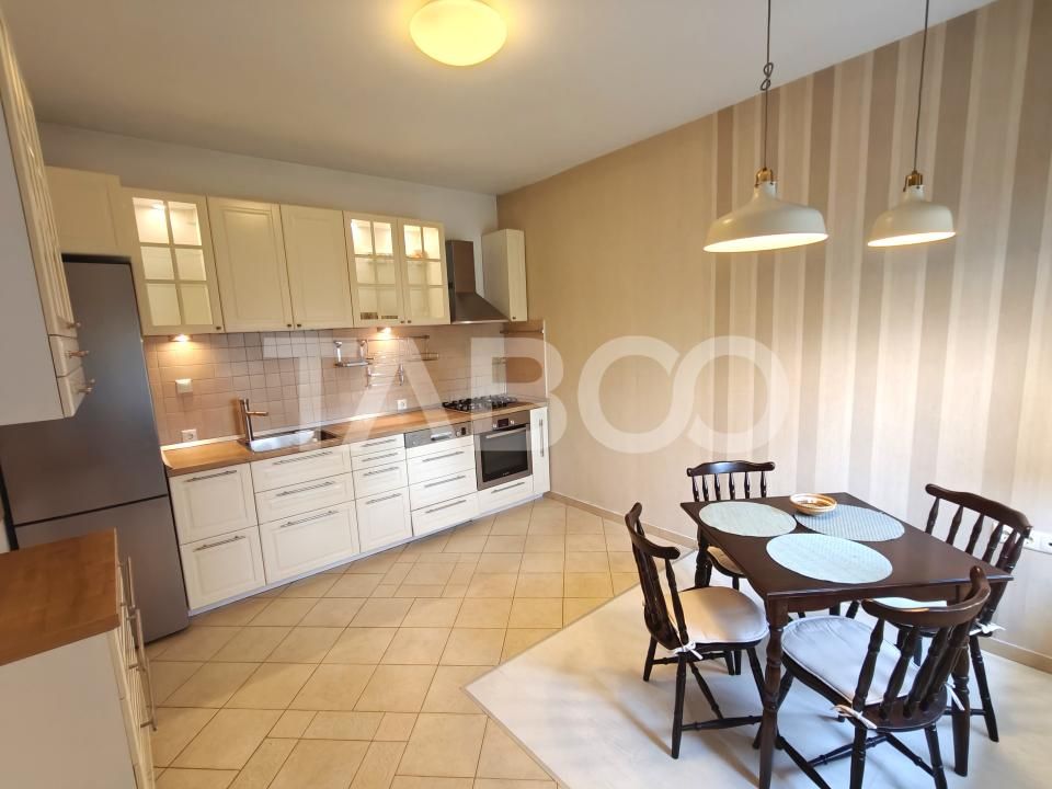 Garsoniera decomandata cu terasa - complet mobilata si utilata – fotografia 3 din 12