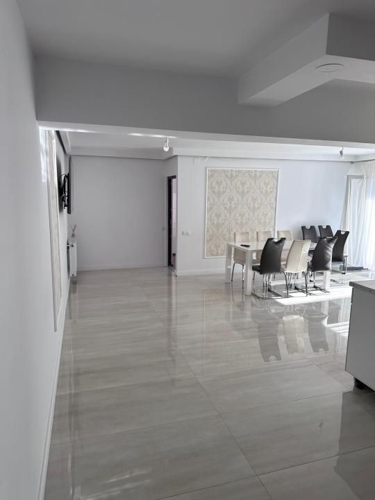 Apartament 3 camere, 76 mp, etaj 1, parcare, MODERN, zona Eroilor! – fotografia 1 din 9