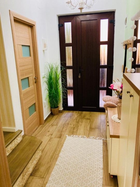 Duplex 120 mp utili ,300 mp teren, piscina, Zona Urusagului! – fotografia 20 din 28