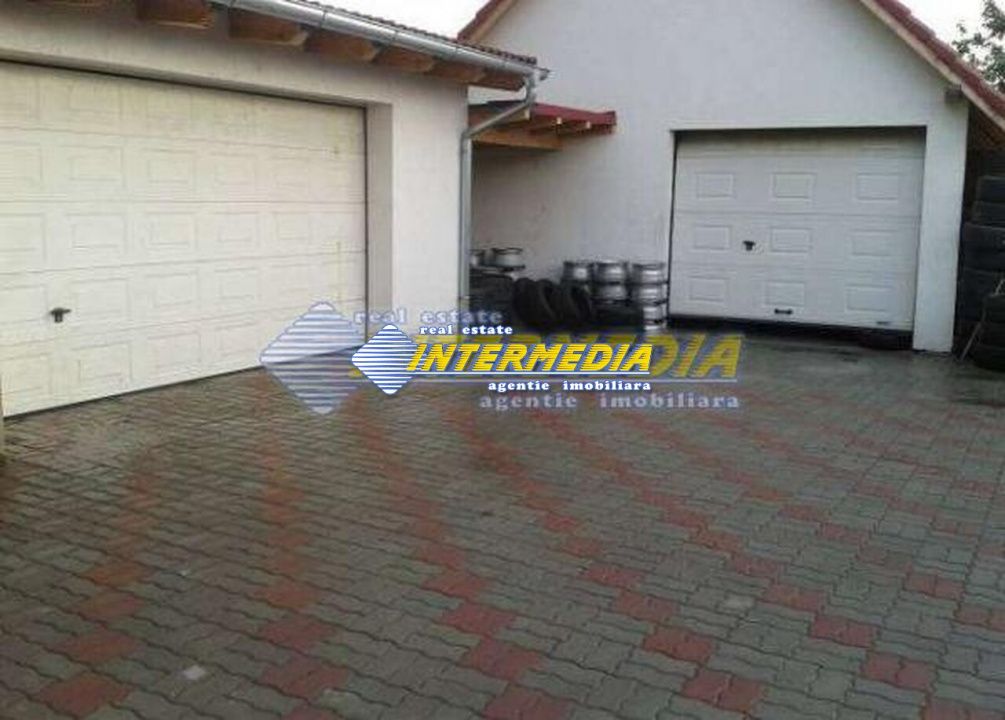 Casa de vanzare I in Alba Iulia I 7 camere I cu 1500 mp teren I 3 Garaje I – fotografia 5 din 8