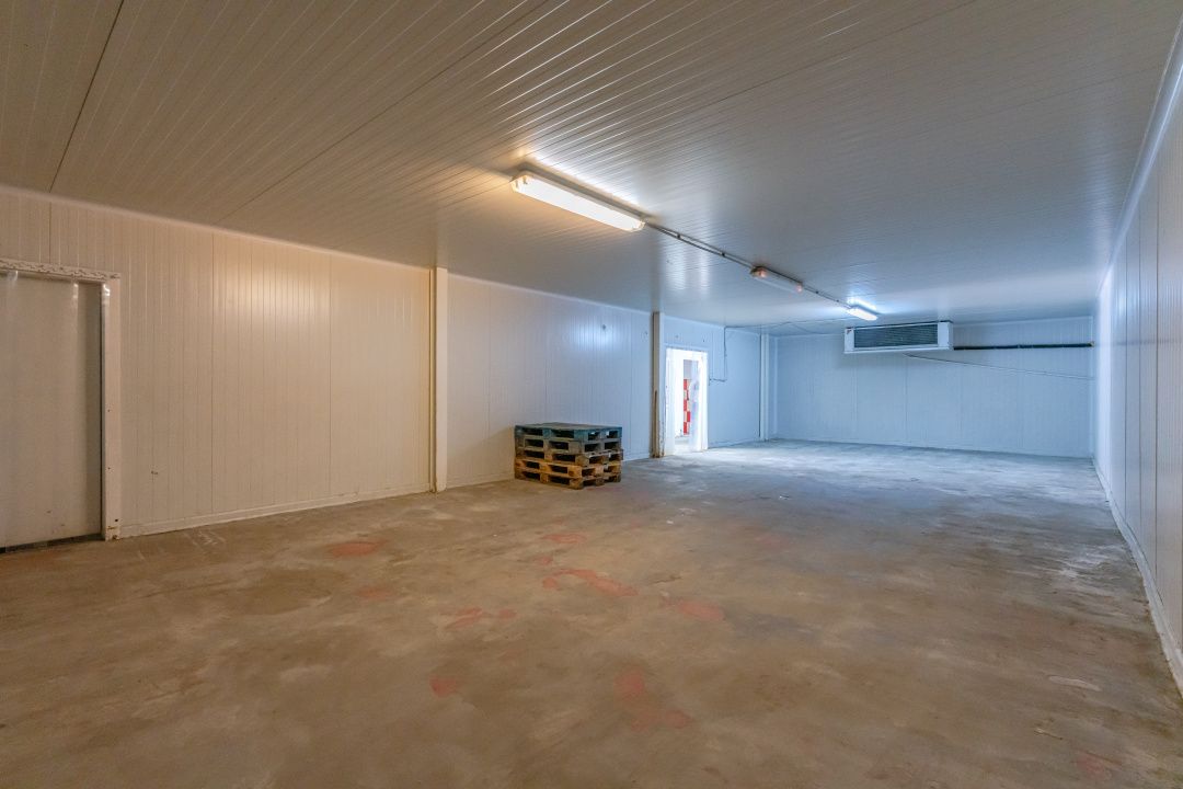 Hală cu sistem frigorific, depozitare si prod - acces facil, zona Noua - Brasov. – fotografia 3 din 13