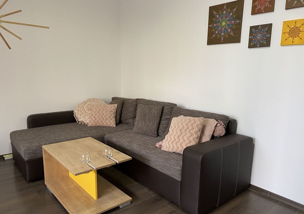 2 Camere de inchiriat | P-ta Muncii | Metrou | Bloc Nou | Centrala – fotografia 2 din 9