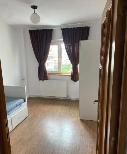 4 Camere de inchiriat | Vacaresti | Parcare | Centrala Proprie – fotografia 2 din 5
