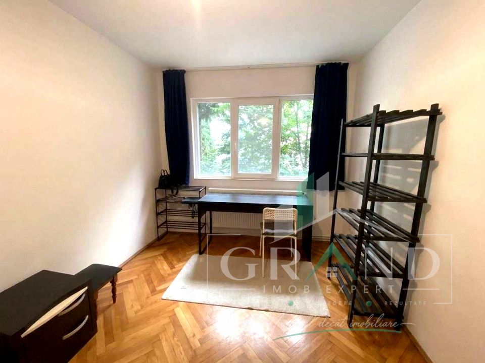 2 CAMERE | 51 MP | LOGIE 5 MP | BOXĂ | ET 2/4 | GHEORGHENI – C-TIN BRÂNCUȘI – fotografia 1 din 8