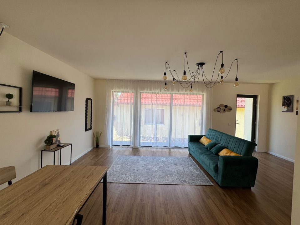 Casa de închiriat, Tocile! – fotografia 13 din 16