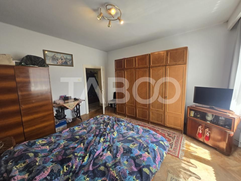 Apartament 5 camere de vanzare 182mp decomandat zona Piata Cluj Sibiu – fotografia 13 din 17