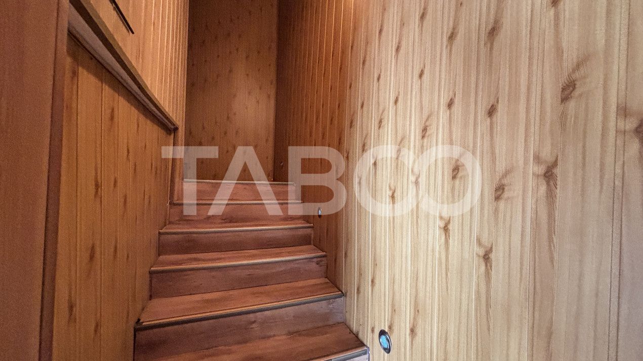 Casa individuala 4 camere cu pompa de caldura si panouri fotovoltaice – fotografia 8 din 18