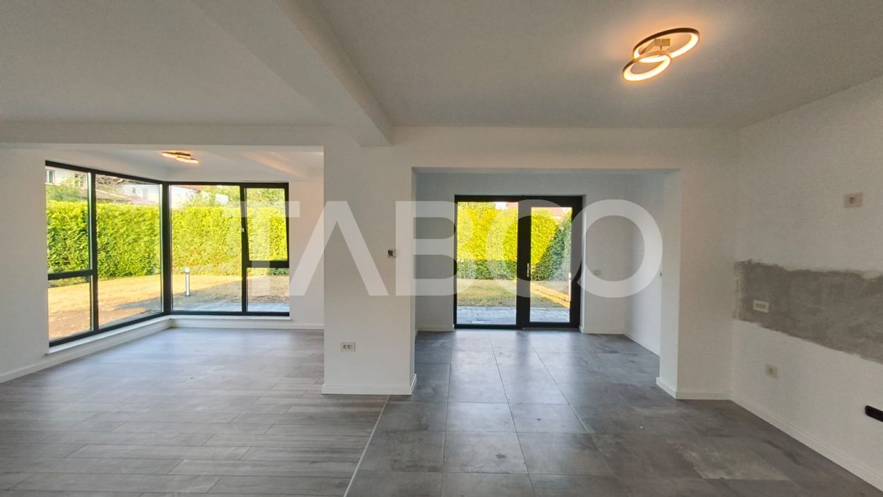 Casa noua de lux model deosebit de vanzare in Sebes – fotografia 7 din 19