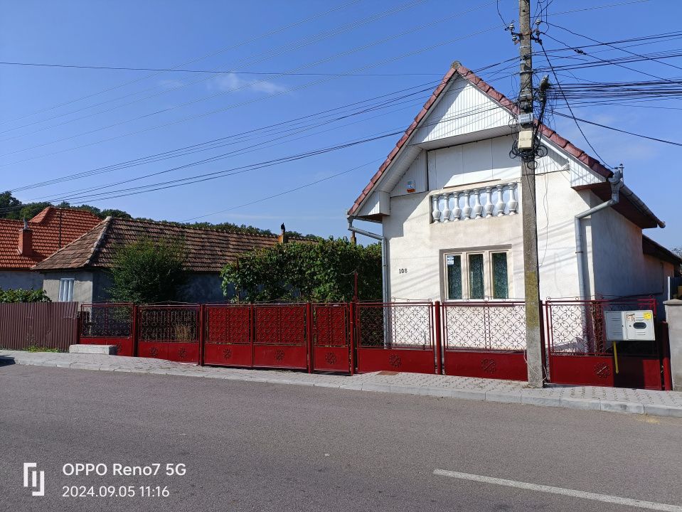 Casă de vânzare Reghin str Câmpului cu teren 13 arii – fotografia 1 din 4
