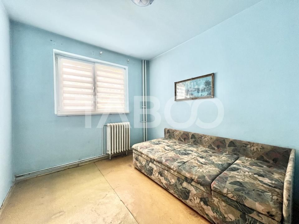 Apartament cu 4 camere de vanzare cu lift etaj intermediar in Manastur – fotografia 7 din 12
