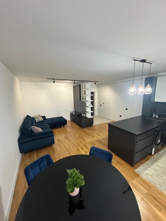 Apartament 2 camere la cheie, 56 mp utili cu 7 mp balcon, zona Vivo – fotografia 1 din 9