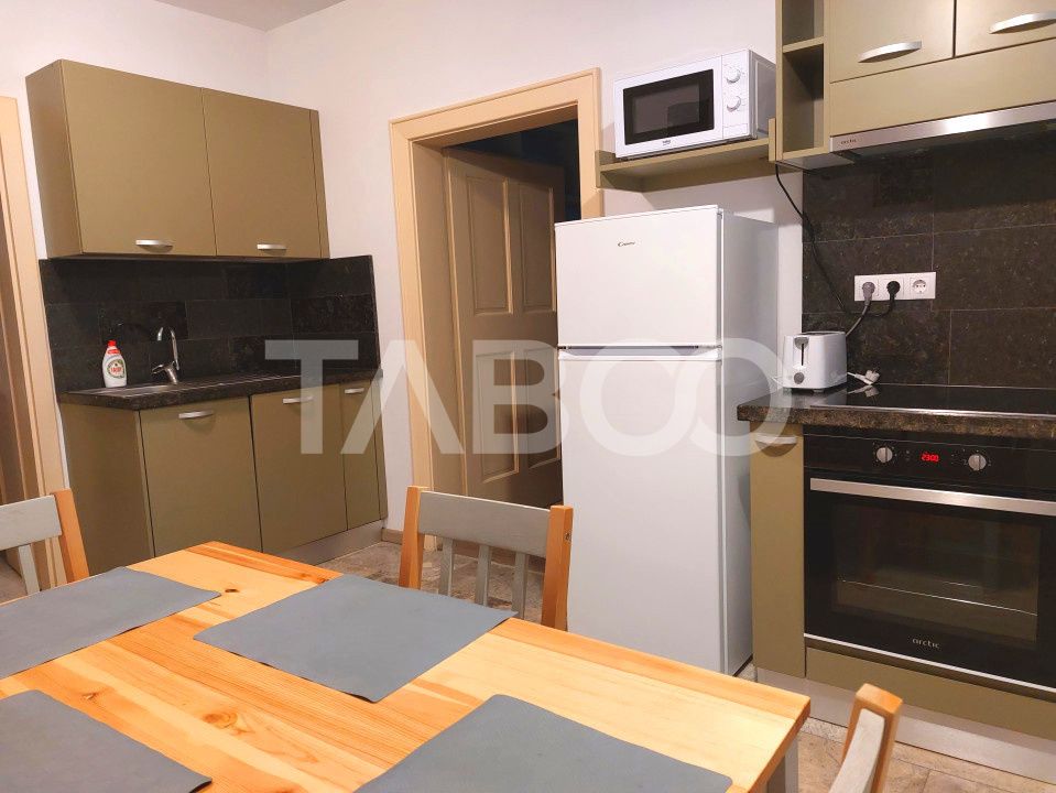 Garsoniera de inchiriat la casa camera bucatarie baie Lidl Cisnadie – fotografia 7 din 9