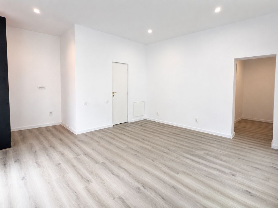Spatiu comercial nou, 45 mp, cu curte proprie | Ideal birou sau servicii – fotografia 5 din 9