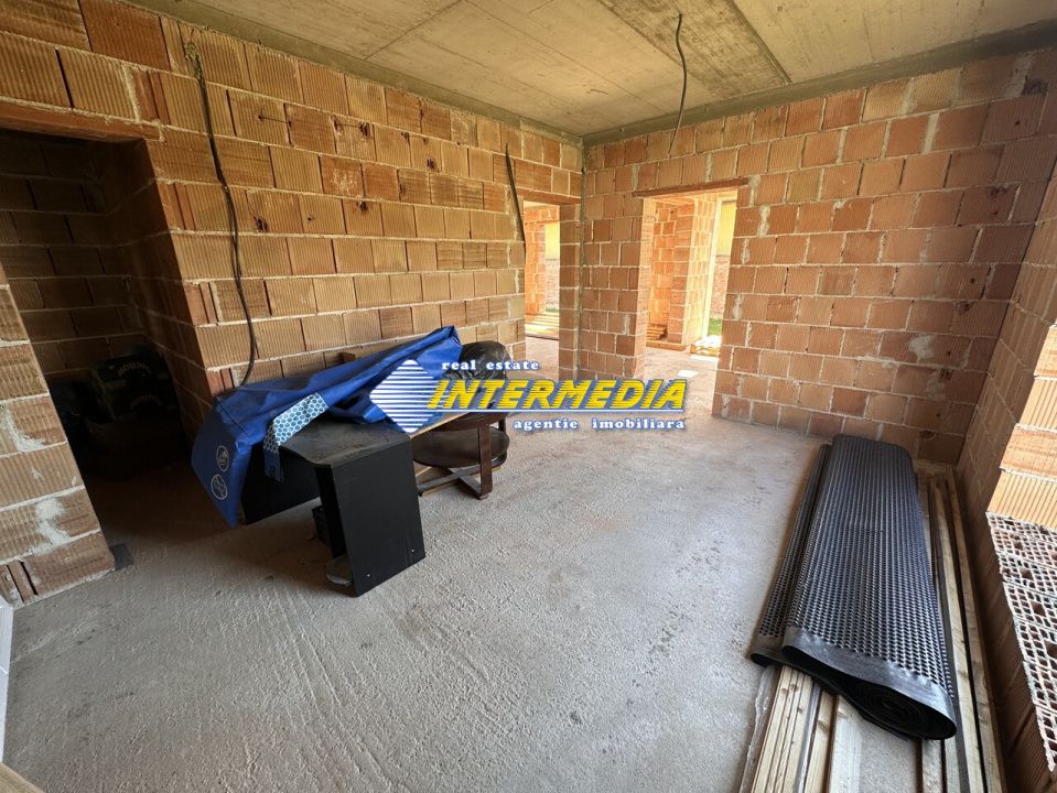 CASA LA ROSU i ALBA IULIA I 260 MP UTILI I TEREN 900 MP I TOATE UTILITATILE I – fotografia 16 din 19