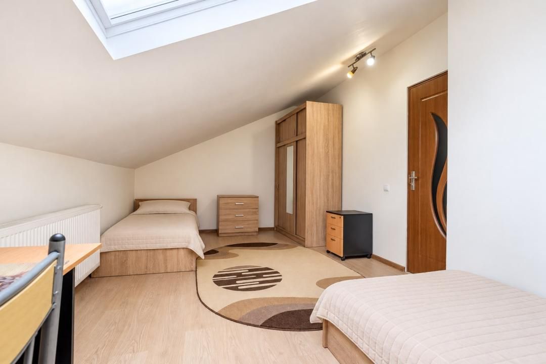 Apartament 3 camere pe două niveluri, 2 băi, mobilat și utilat, Apahida – fotografia 7 din 10