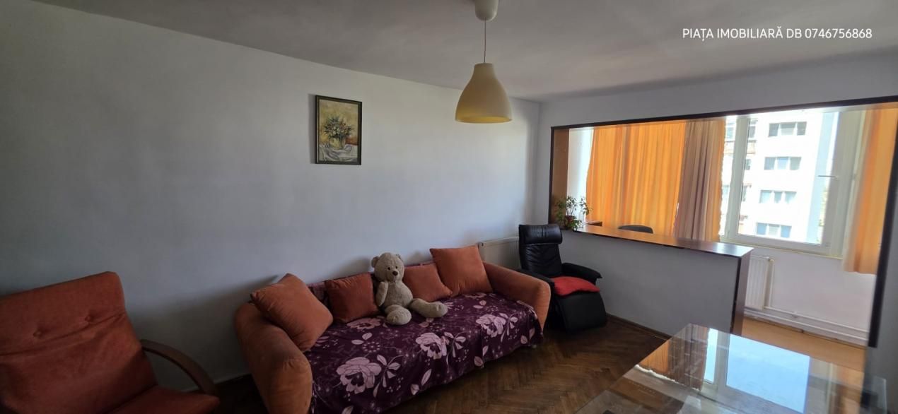 Apartament 2 Camere Decomandat de Închiriat – Bulevardul Unirii, Cartier Micro 6 – fotografia 3 din 9