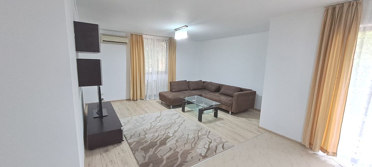 Apartament 3 camere Calea București- Bloc 2008 – fotografia 1 din 8