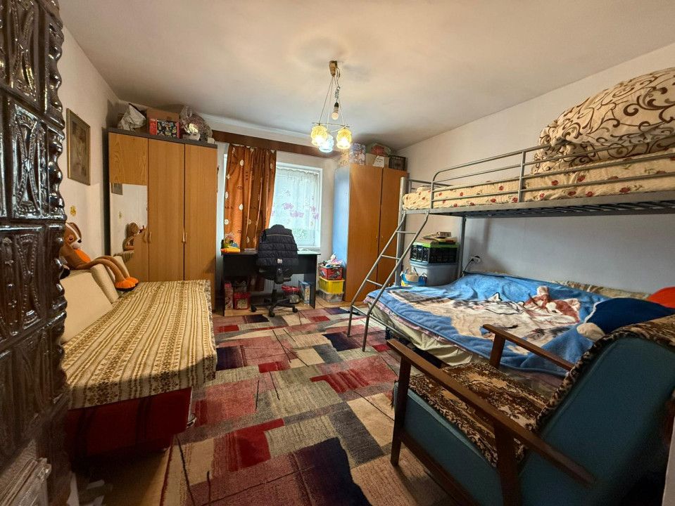 Casa cu 3 camere, 1200mp teren, 90mp suprafata utila-Mehala – fotografia 6 din 11