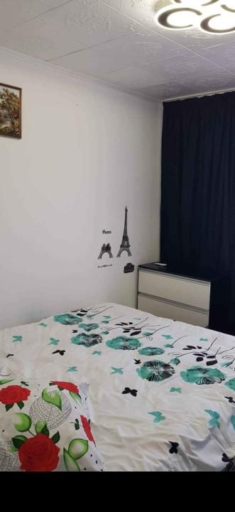 Inchiriere apartament 3 camere Central – fotografia 6 din 6