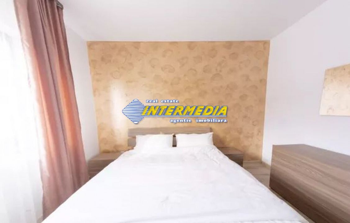 Apartament cu 3 camere de inchiriat Bloc Nou Cetate mobilat si utilat nou – fotografia 5 din 6