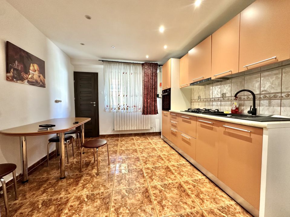 Apartament 2 camere de inchiriat in Centru zona Primarie mobilat utilat renovat – fotografia 1 din 14