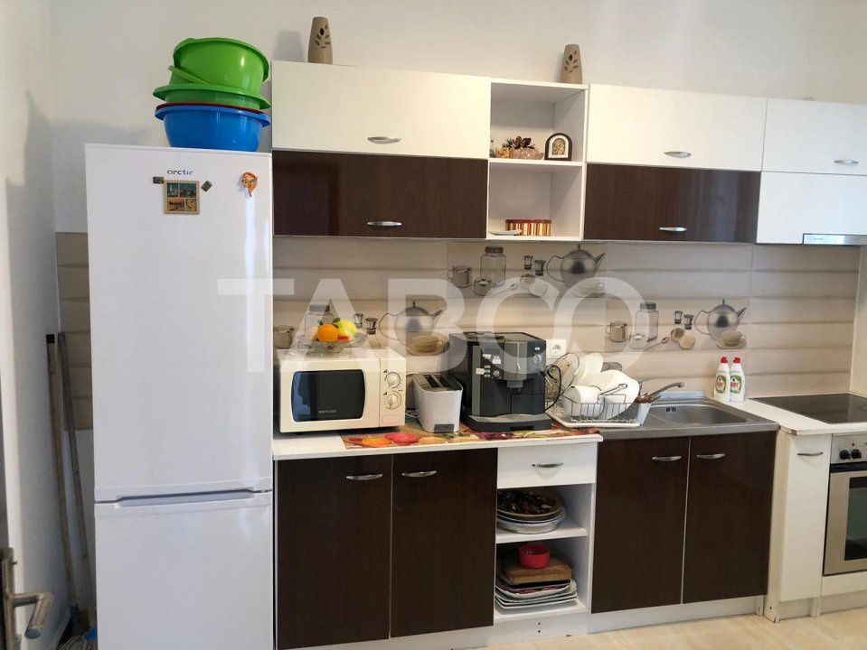 Casa individuala 7 camere cu 500 mp teren in Selimbar – fotografia 13 din 27