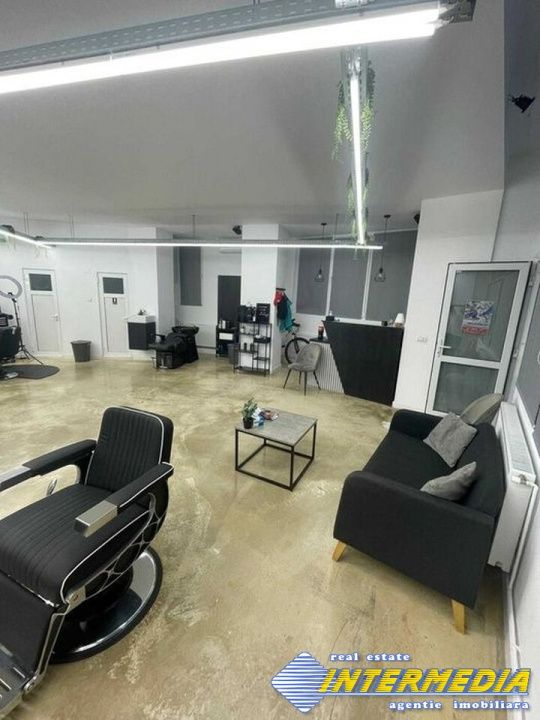 Vanzare Spatiu Comercial 78 mp CETATE zona Bulevard FINISAT Pozitie Super – fotografia 3 din 5