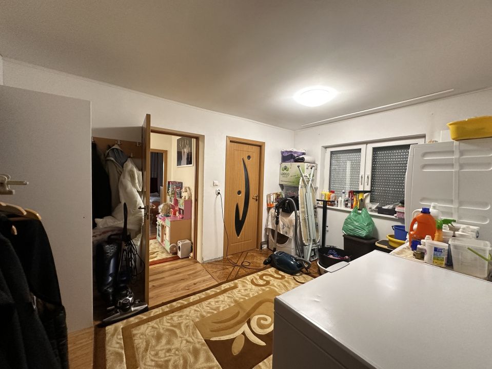 Casa Finisata 6 camere 681 mp.Teren Micesti Renovata Modern Curte Gard Utiliati – fotografia 54 din 68