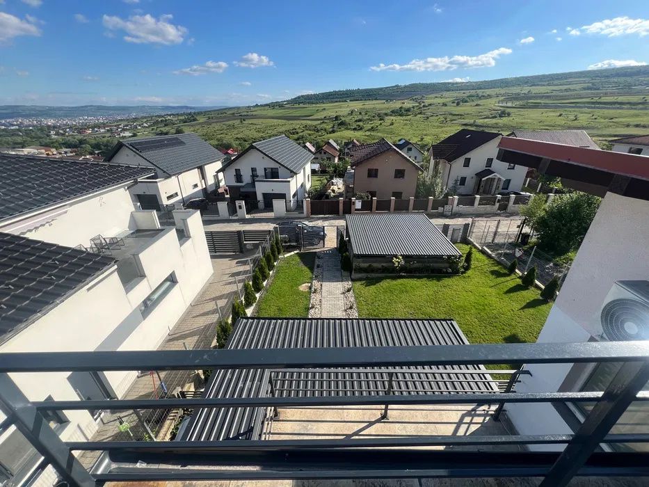 Casă individuală 150 mp utili + 550 mp teren | Terasă panoramică 20 mp | Iris – fotografia 7 din 8