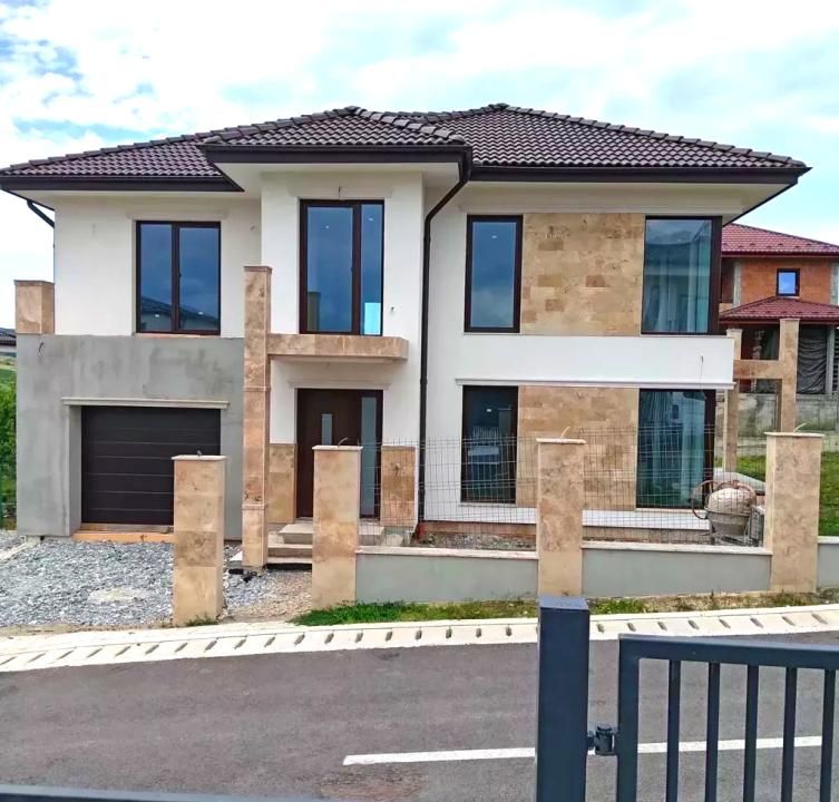 Casă individuală modernă, cu garaj | Teren 500 mp | intrare Chinteni – fotografia 2 din 7