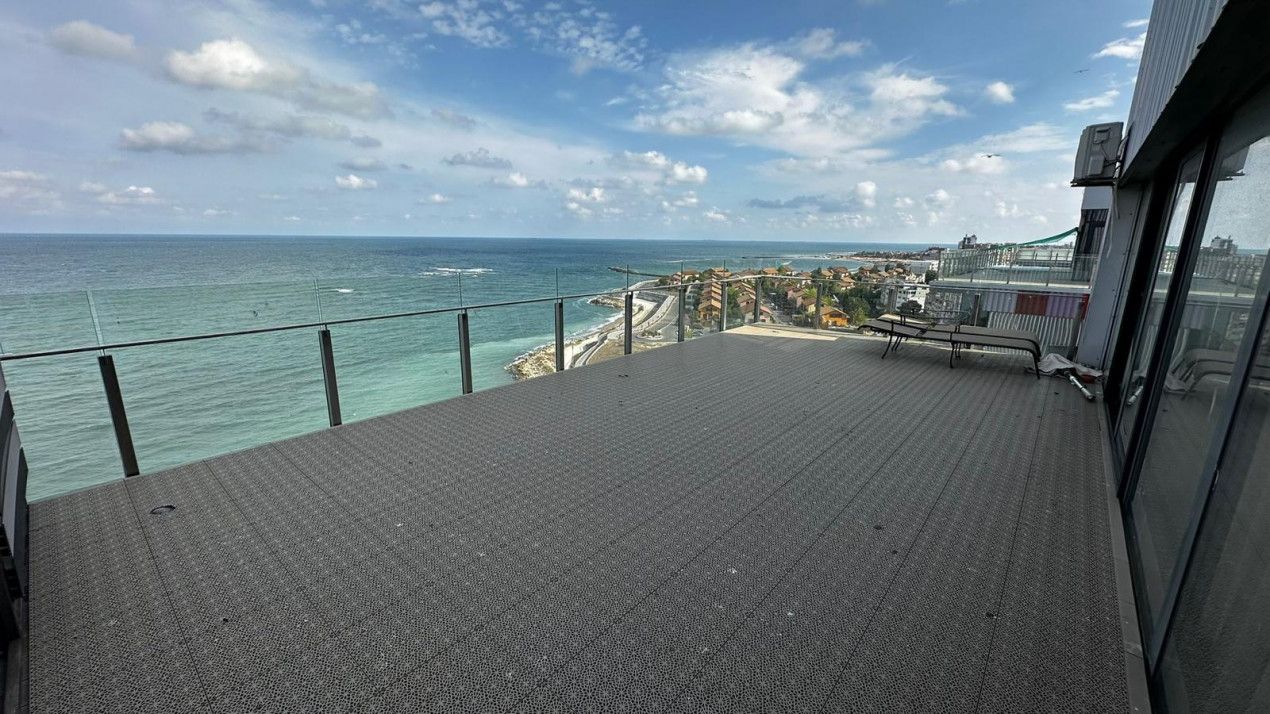 Apartament de vanzare Constanta zona Faleza Nord vedere frontala la Marea Neagra – fotografia 21 din 23