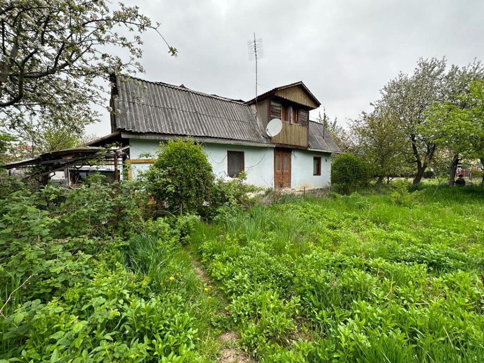 Teren cu casa demolabila, strada Closca – fotografia 3 din 7