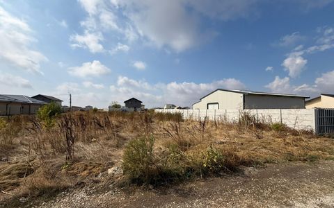 Teren Intravilan zona Sf. Ana In Berceni | utilitati: curent | #UG3E