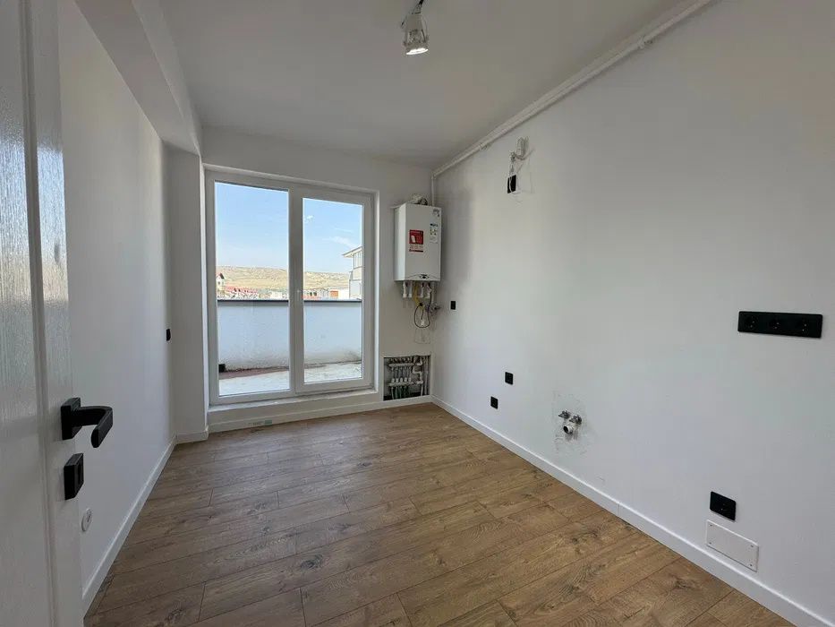 Apartament 2 camere, 52mp, terasa 34mp, garaj, zona Urusagului! – fotografia 3 din 7