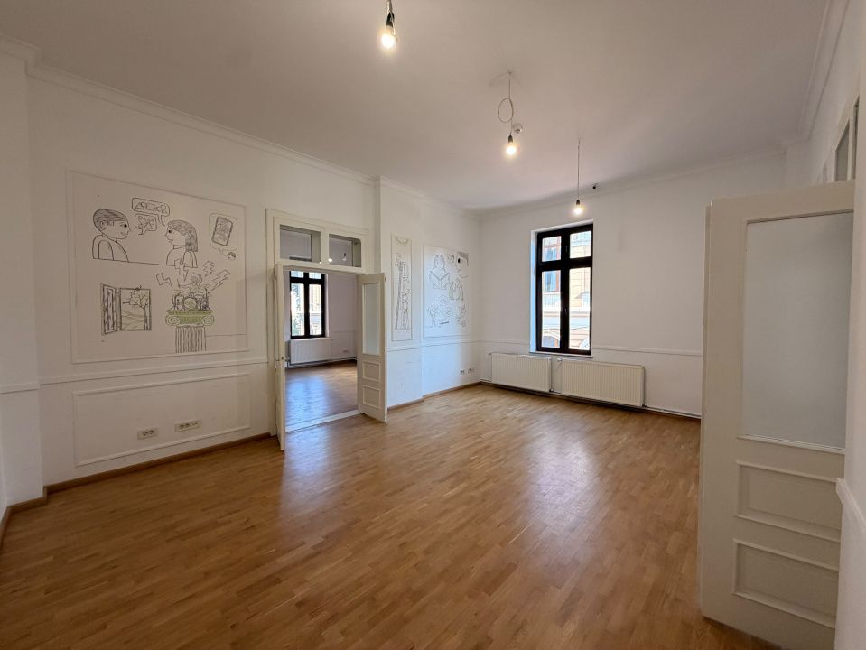 Vilă P+2+M | Pretabil Firma/Studio Foto/Video/Pilates/ Ultracentral | 3 intrări – fotografia 11 din 30