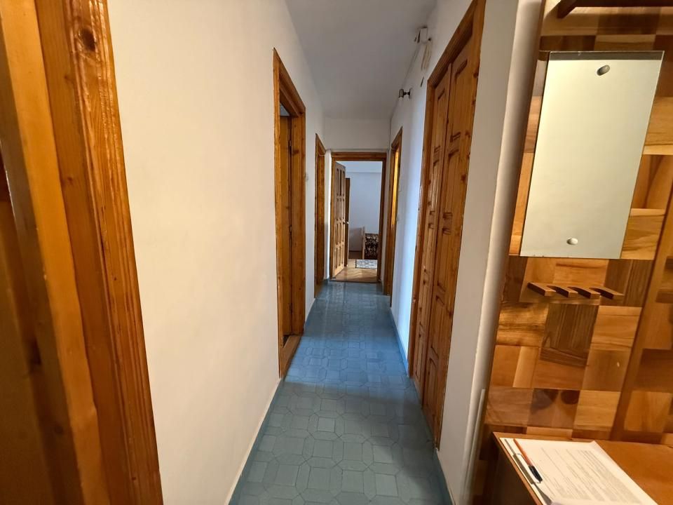 Apartament 3 camere, 64 mp, Cartierul Valea Rosie, Zona Biserica – fotografia 9 din 12