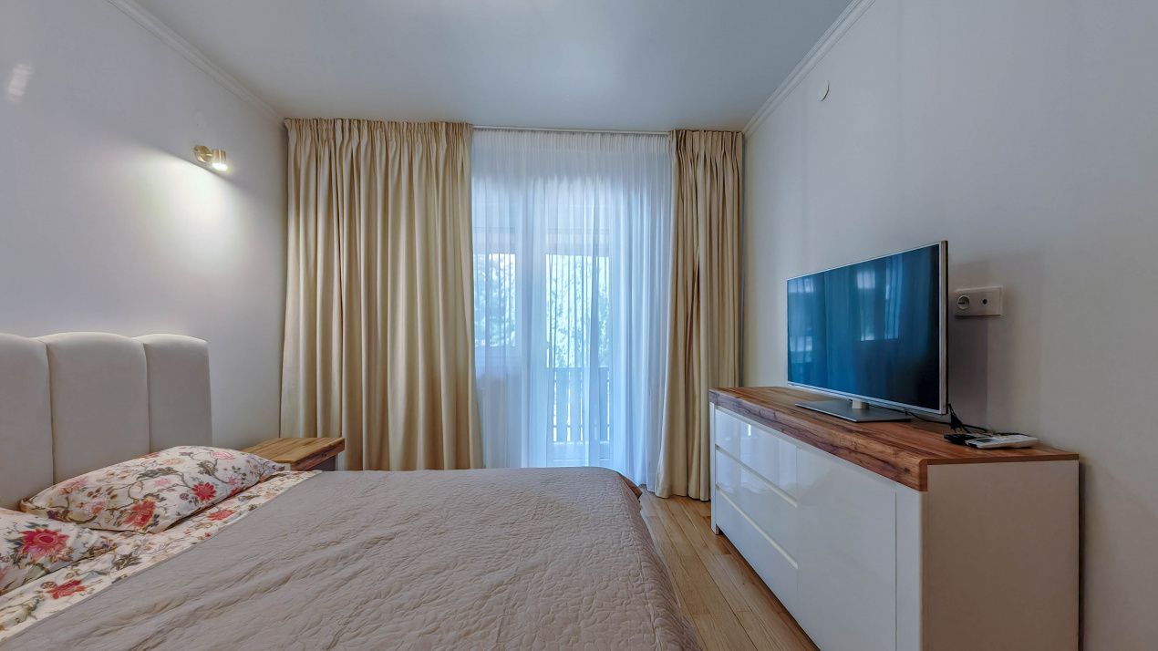 Vila langa liceul Francez – fotografia 8 din 18