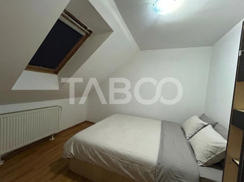 Apartament la mansarda de vanzare 4 camere decomandate Rahovei – fotografia 5 din 10