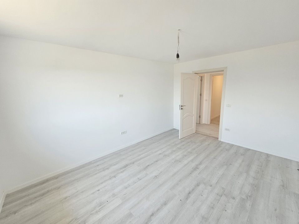 ✨Dascalu-Vila 5 camere, 3 bai, 2 terase, 400mp teren ✨ – fotografia 6 din 25
