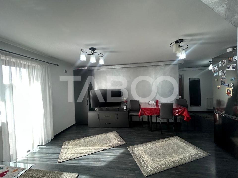 Apartament 3 camere de vanzare decomandat 72 mp zona Brana Selimbar – fotografia 9 din 16